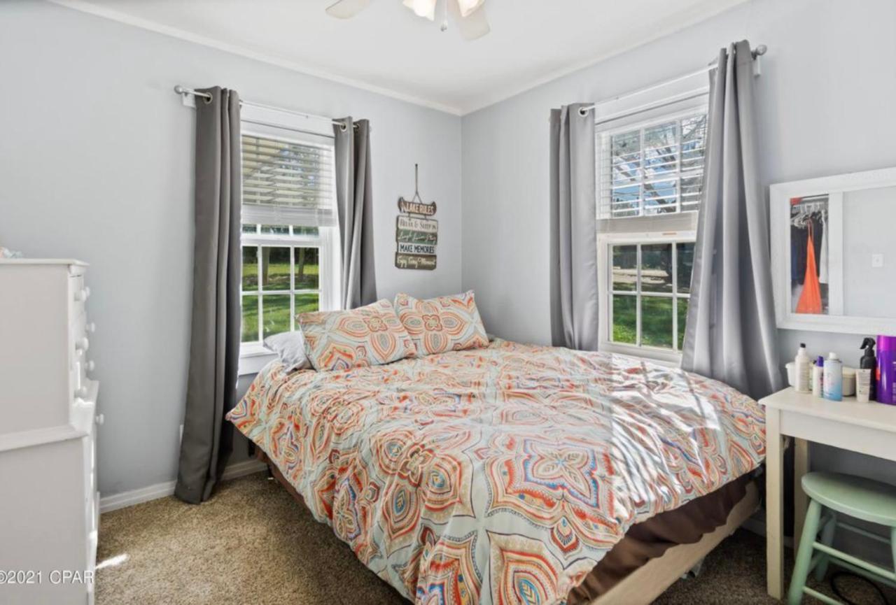 The Fifth Promise - A Cozy Lakehouse Retreat Chipley Extérieur photo